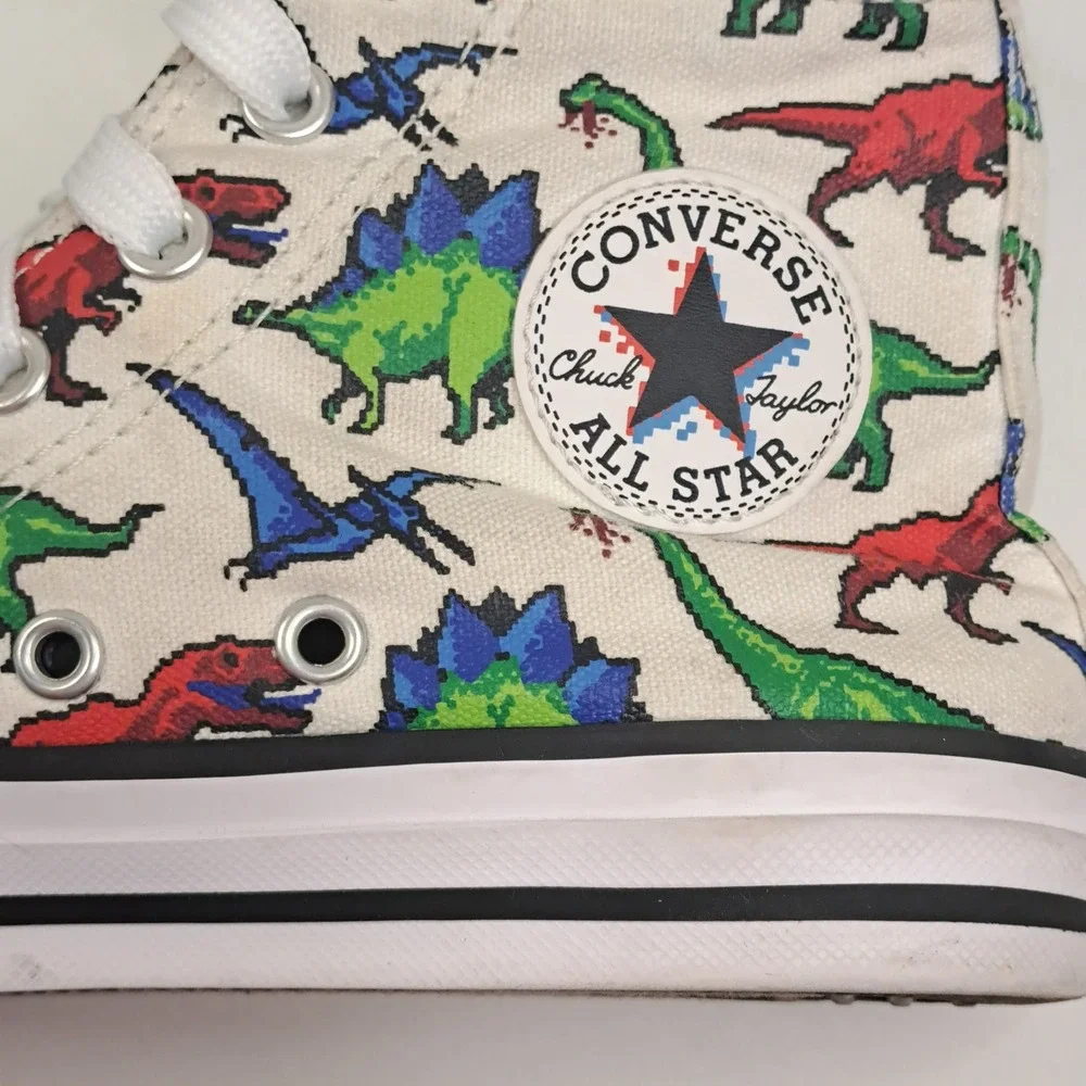 Converse Chuck Taylor All Star Pixel Dinosaur High Top Sneakers Kids 2Y 670349F